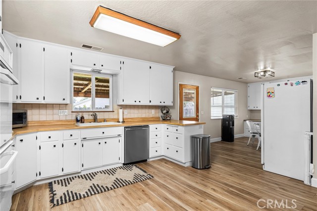Detail Gallery Image 5 of 24 For 1019 W Monterey, Orland,  CA 95963 - 3 Beds | 2 Baths