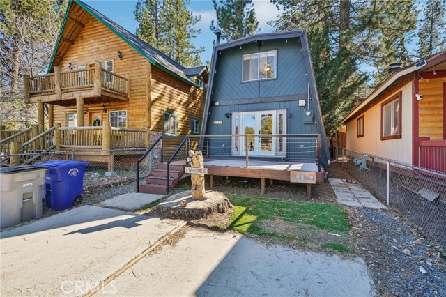 Detail Gallery Image 2 of 29 For 42683 Falcon Ave, Big Bear Lake,  CA 92315 - 2 Beds | 1 Baths