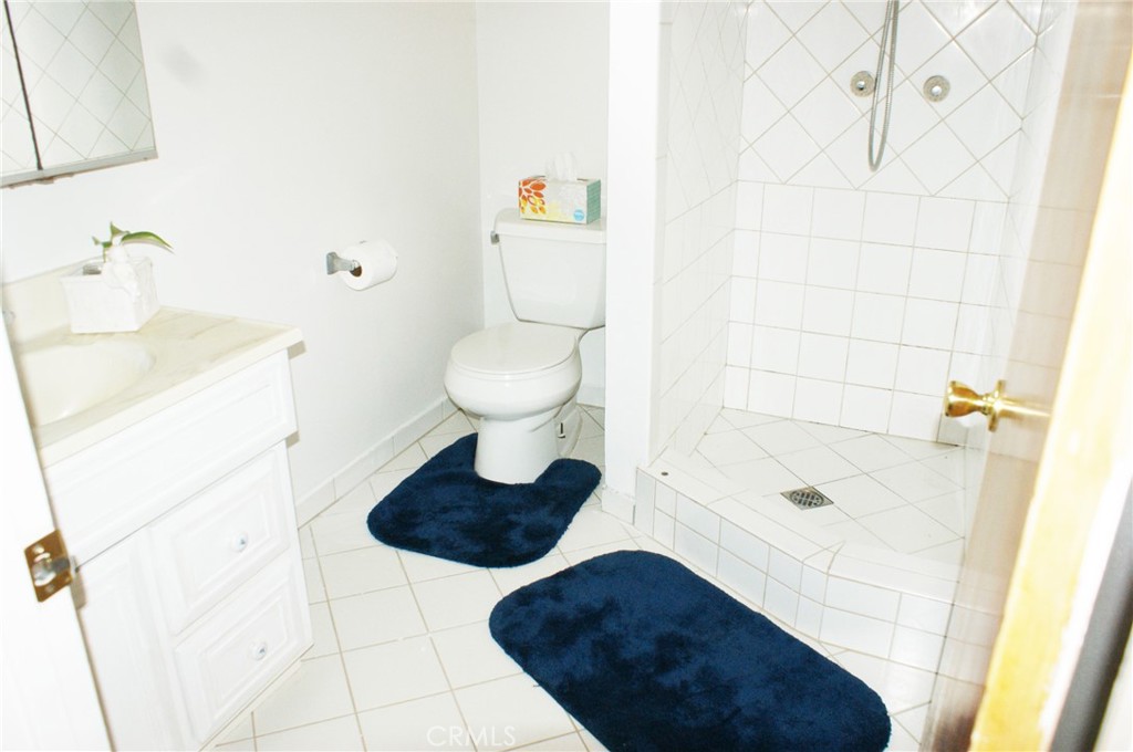 793628C4 B201 4Cd6 8Ebe B71606E00Fe6 3724 W 105Th Street, Inglewood, Ca 90303 &Lt;Span Style='BackgroundColor:transparent;Padding:0Px;'&Gt; &Lt;Small&Gt; &Lt;I&Gt; &Lt;/I&Gt; &Lt;/Small&Gt;&Lt;/Span&Gt;