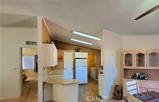 Detail Gallery Image 11 of 48 For 21621 Sandia Rd #65,  Apple Valley,  CA 92308 - 3 Beds | 2 Baths