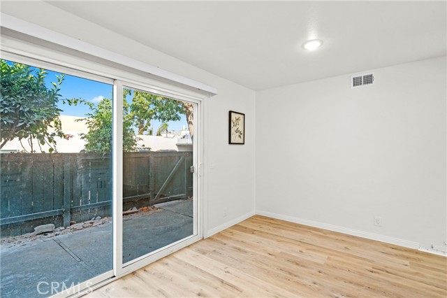 23254 Orange Avenue, Lake Forest CA: https://media.crmls.org/medias/79373c9b-736d-4921-ab9d-192d3fcab621.jpg