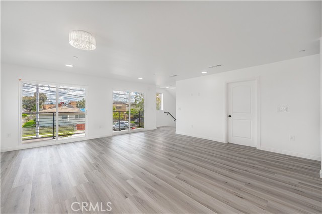 Detail Gallery Image 30 of 72 For 3653 Halldale Ave, Los Angeles,  CA 90018 - – Beds | – Baths
