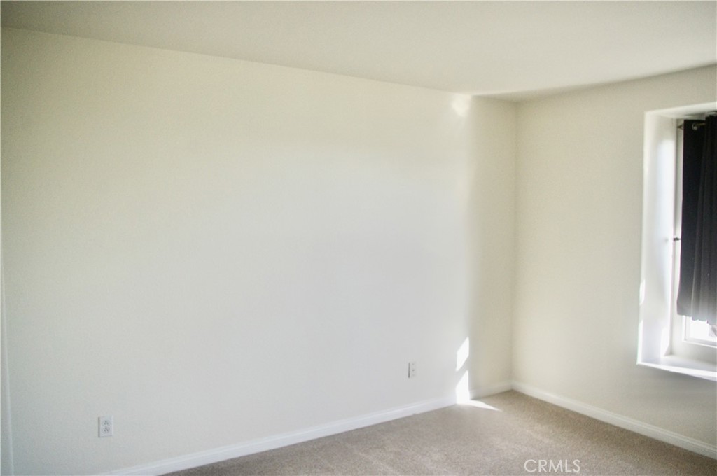 755 Harbor Cliff Way - photo 17