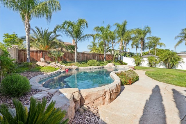Detail Gallery Image 33 of 39 For 25644 Mountain Glen Cir, Menifee,  CA 92585 - 4 Beds | 2 Baths