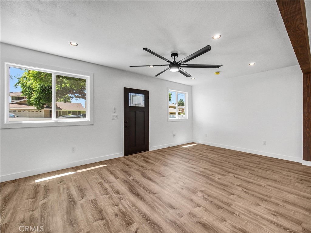 MLS #CV25181240 image #5