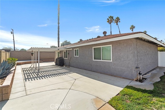 3405 Pickwick, Riverside CA: https://media.crmls.org/medias/7938a5a3-65dc-4860-92fc-d30873afcd73.jpg