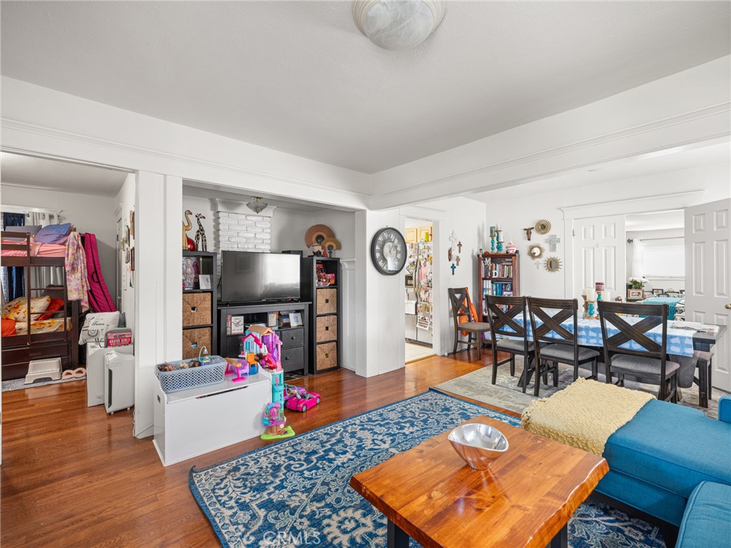 MLS #SB25105038 image #9