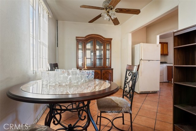 Detail Gallery Image 18 of 44 For 1343 S La Verne Ave, East Los Angeles,  CA 90022 - 2 Beds | 1 Baths