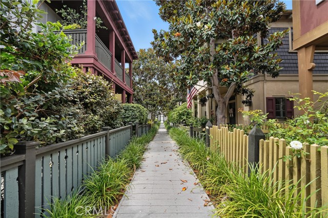 Detail Gallery Image 44 of 54 For 2616 Bungalow Pl, Corona Del Mar,  CA 92625 - 2 Beds | 2/1 Baths
