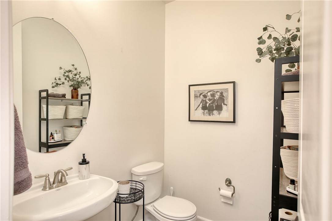 Detail Gallery Image 18 of 38 For 315 Tresana Ln, San Luis Obispo,  CA 93401 - 4 Beds | 2/1 Baths