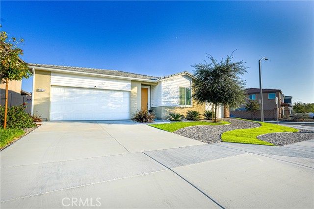 Detail Gallery Image 2 of 25 For 15630 Raptor Rd, Moreno Valley,  CA 92551 - 4 Beds | 2 Baths