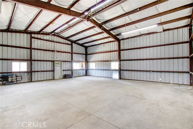 35710 Avenue H, Yucaipa CA: https://media.crmls.org/medias/793a9bac-2b7e-413b-aeea-2f5f4ea16cc3.jpg