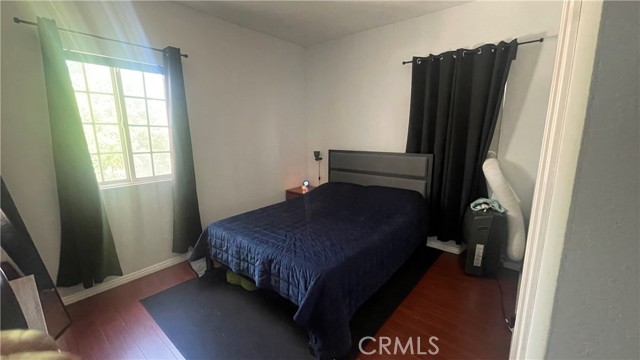 942 E 6th Street, Pomona CA: https://media.crmls.org/medias/793af9d8-fe99-4e67-8bef-7a6403b09c84.jpg