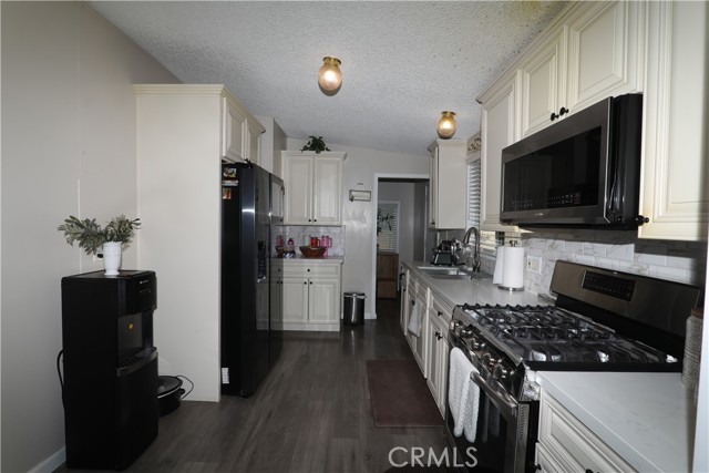 Detail Gallery Image 49 of 55 For 913 S.Grand Ave #30,  San Jacinto,  CA 92582 - 4 Beds | 2 Baths