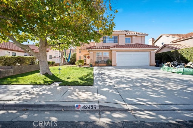 Detail Gallery Image 1 of 1 For 42435 Butterscotch Ln, Lancaster,  CA 93536 - 4 Beds | 3 Baths