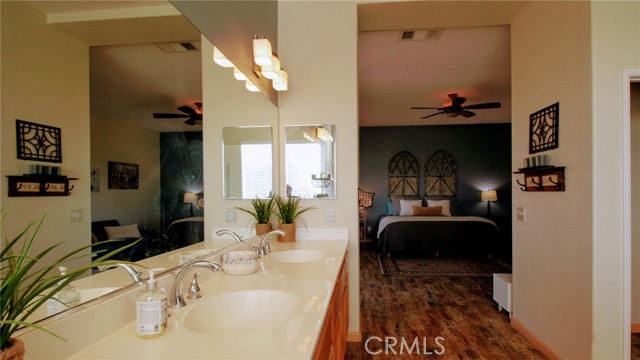 23641 ROSE QUARTZ Drive, Perris CA: https://media.crmls.org/medias/793e6717-4356-4c64-ab6c-1ba836bf4311.jpg