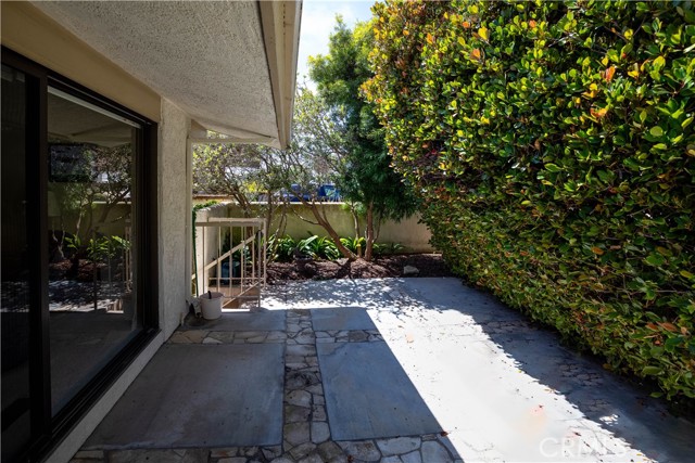 2545 Via Sanchez, Palos Verdes Estates, California 90274, 4 Bedrooms Bedrooms, ,2 BathroomsBathrooms,Residential,Sold,Via Sanchez,PV23123453