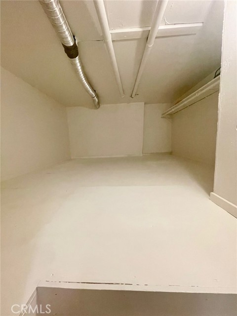 352 Y Place, Laguna Beach CA: https://media.crmls.org/medias/793ed72d-b5f9-473d-9683-a71eab41da0f.jpg