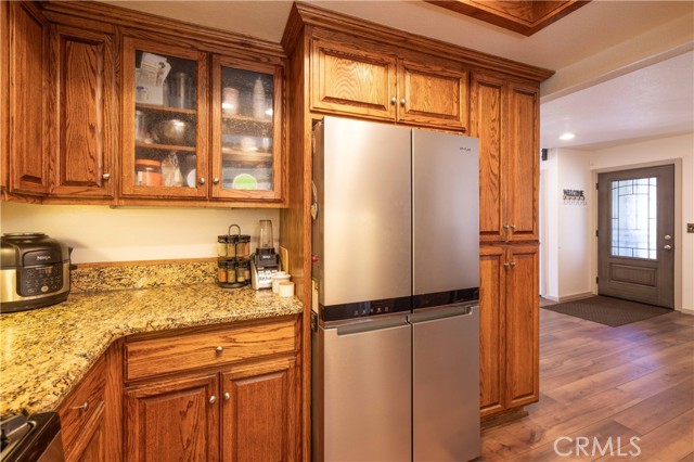 Detail Gallery Image 14 of 53 For 419 Tanglewood Dr, Big Bear City,  CA 92314 - 4 Beds | 2 Baths