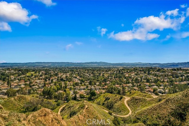 Detail Gallery Image 30 of 32 For 19201 Castlebay Ln, Porter Ranch,  CA 91326 - 3 Beds | 3 Baths