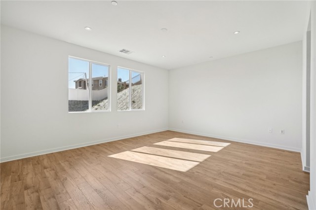 41810 Castello Lane, Palmdale CA: https://media.crmls.org/medias/793fcc65-f997-44bd-9f74-0f15b39726ae.jpg