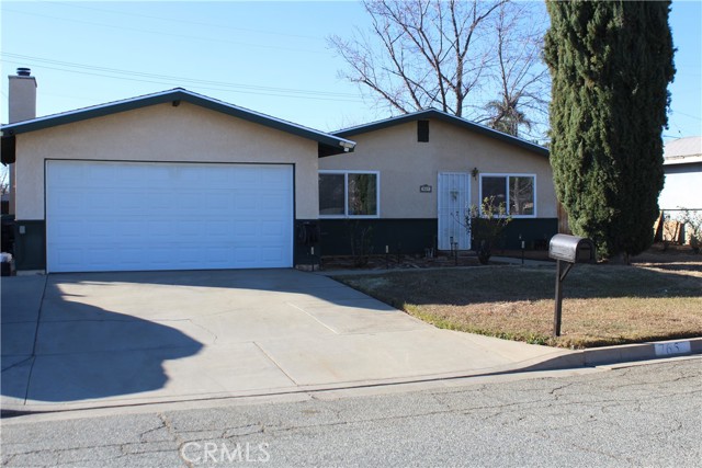 Detail Gallery Image 1 of 4 For 765 Palo Alto Ave, Beaumont,  CA 92223 - 3 Beds | 2 Baths