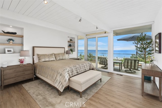 Detail Gallery Image 25 of 48 For 365 Heather Pl, Laguna Beach,  CA 92651 - 5 Beds | 4 Baths