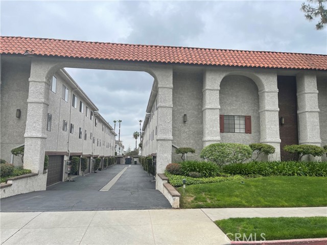 MLS# DW23129537