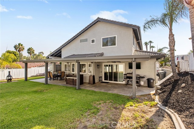 Detail Gallery Image 34 of 54 For 29172 Longhorn Dr, Canyon Lake,  CA 92587 - 4 Beds | 3 Baths