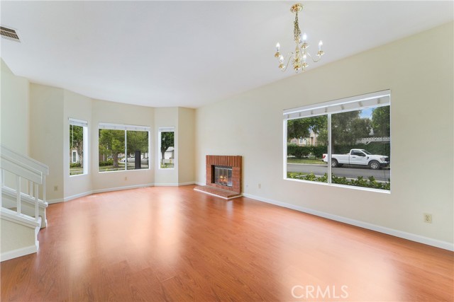 Detail Gallery Image 9 of 28 For 120 Monroe, Irvine,  CA 92620 - 3 Beds | 2/1 Baths