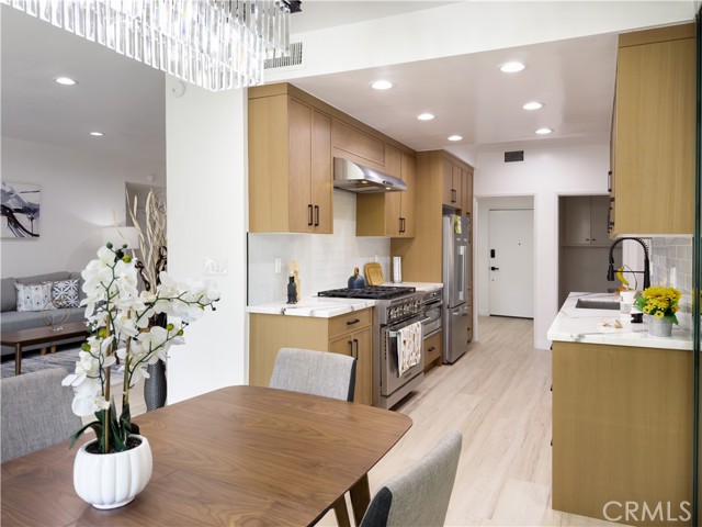 Detail Gallery Image 25 of 64 For 1944 Glendon #209,  Los Angeles,  CA 90025 - 2 Beds | 2/1 Baths