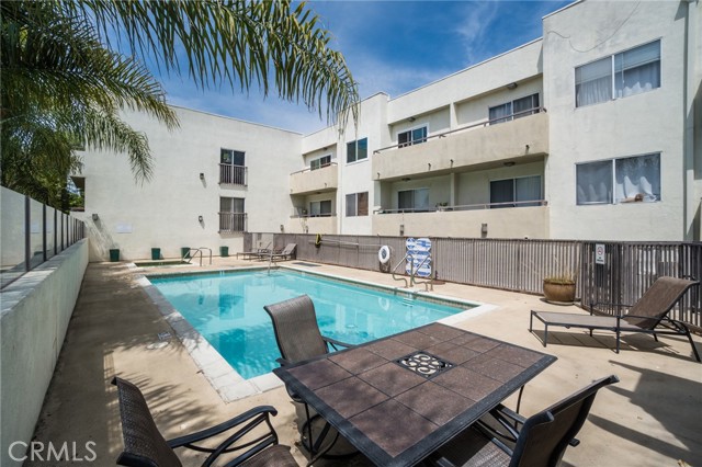 Detail Gallery Image 24 of 36 For 4702 Fulton Ave #303,  Sherman Oaks,  CA 91423 - 2 Beds | 2 Baths