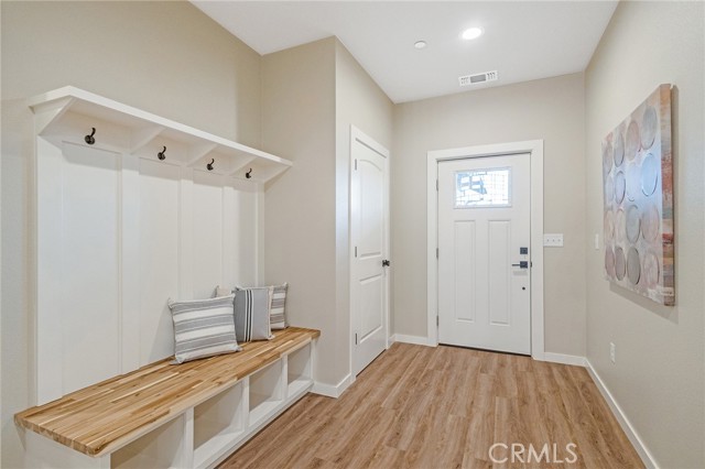 Detail Gallery Image 10 of 57 For 1491 Country Oak Dr, Paradise,  CA 95969 - 3 Beds | 2/1 Baths