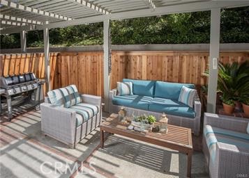 Detail Gallery Image 11 of 30 For 62 Blue Lagoon, Laguna Beach,  CA 92651 - 2 Beds | 2 Baths