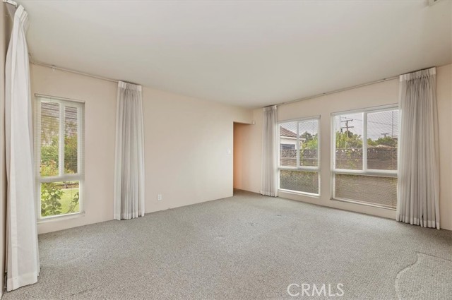 412 S Old Ranch, Arcadia CA: https://media.crmls.org/medias/7943c3af-406f-4f19-9b96-f8c06b821e43.jpg