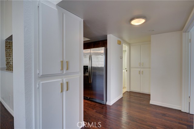 Detail Gallery Image 9 of 30 For 1213 Iris Ct, Lompoc,  CA 93436 - 3 Beds | 2 Baths