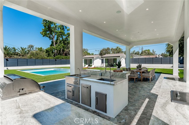 Detail Gallery Image 51 of 74 For 13807 Magnolia Bld, Sherman Oaks,  CA 91423 - 5 Beds | 4/1 Baths