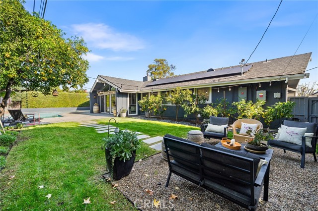 Detail Gallery Image 3 of 23 For 13231 Sandhurst Pl, North Tustin,  CA 92705 - 4 Beds | 2/1 Baths