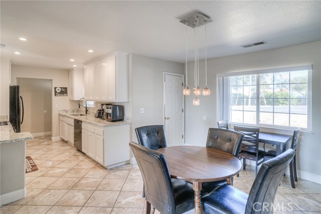 Detail Gallery Image 11 of 68 For 19 Short Ave, Oroville,  CA 95966 - 3 Beds | 2/1 Baths