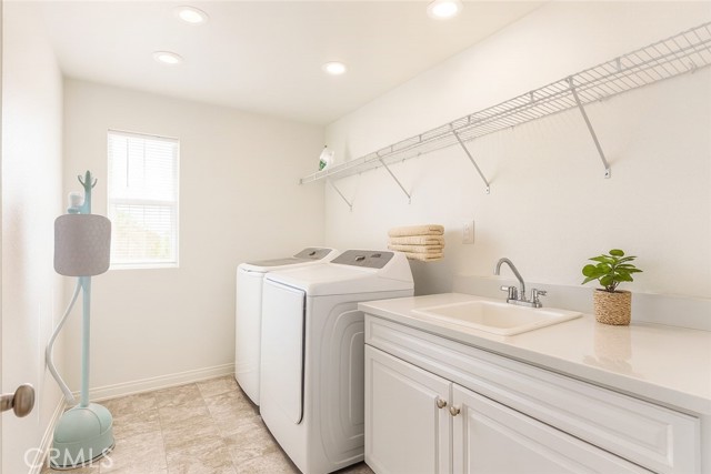 Detail Gallery Image 8 of 12 For 4010 E Catalina St, Ontario,  CA 91761 - 5 Beds | 3 Baths