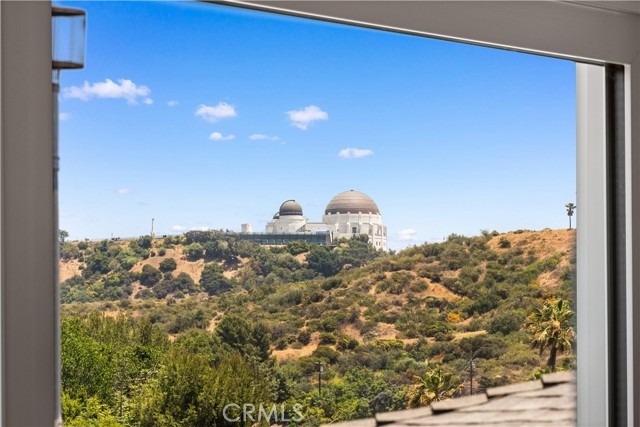 2838 Lambert Drive, Los Angeles CA: https://media.crmls.org/medias/7945313c-e656-4a17-b1c8-50cff0f9b4c1.jpg