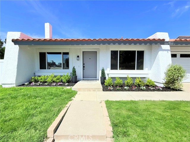Image 1 of 28 For 26871 Recodo Ln