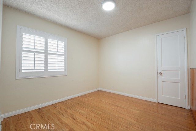 Detail Gallery Image 14 of 36 For 2202 W 153rd St, Compton,  CA 90220 - 4 Beds | 2/1 Baths