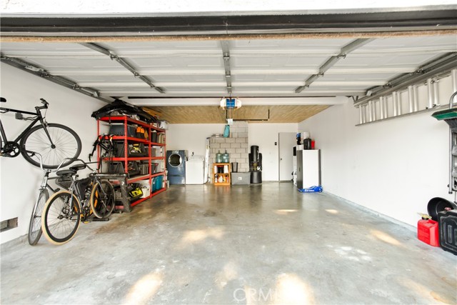 Detail Gallery Image 21 of 30 For 207 E Morningside St, Long Beach,  CA 90805 - 3 Beds | 1/1 Baths