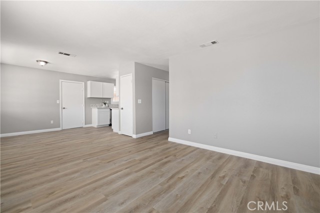 Detail Gallery Image 7 of 19 For 8137 Walpole, California City,  CA 93505 - 3 Beds | 1 Baths