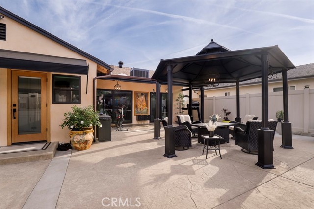 Detail Gallery Image 22 of 40 For 2185 Paloma, Pasadena,  CA 91104 - 3 Beds | 3 Baths