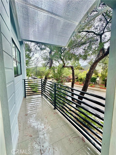 Detail Gallery Image 27 of 60 For 3060 Hollywell Pl, Glendale,  CA 91206 - 4 Beds | 3/1 Baths