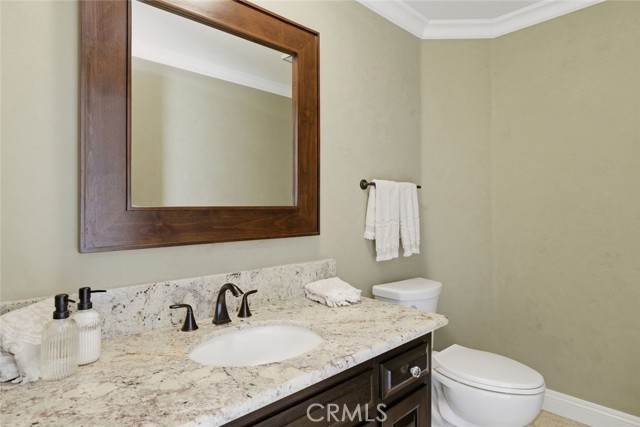 Detail Gallery Image 27 of 43 For 489 Oakhampton, Thousand Oaks,  CA 91361 - 4 Beds | 4 Baths