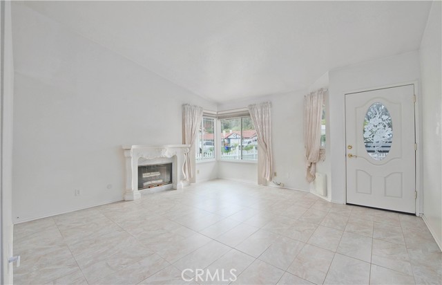 Detail Gallery Image 12 of 32 For 27820 Wakefield, Castaic,  CA 91384 - 3 Beds | 2 Baths