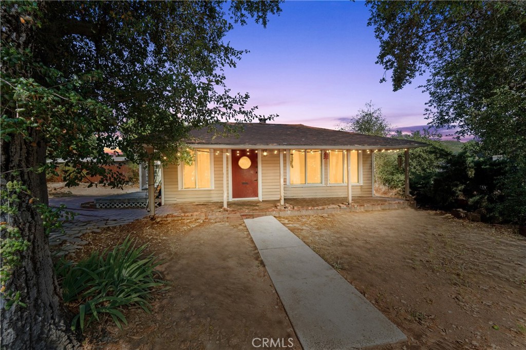 18604 Ellis Drive
